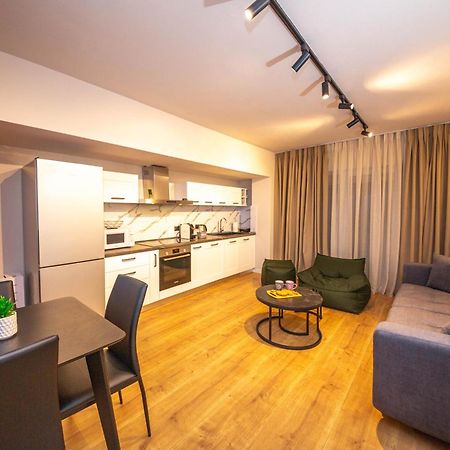 Blloku Unique Apartments 2 Τίρανα Εξωτερικό φωτογραφία