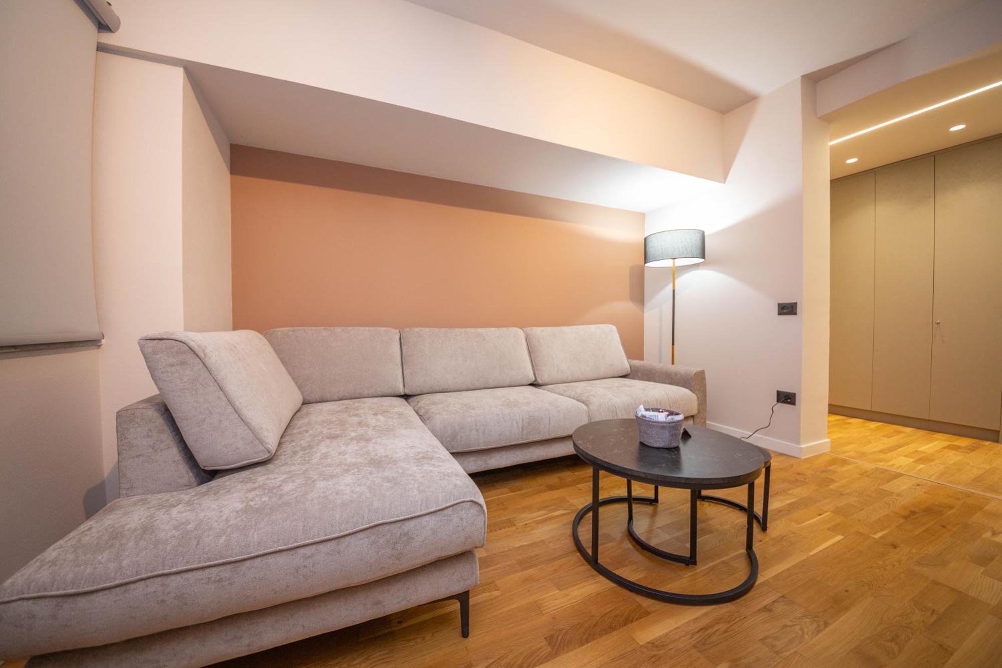 Blloku Unique Apartments 2 Τίρανα Εξωτερικό φωτογραφία