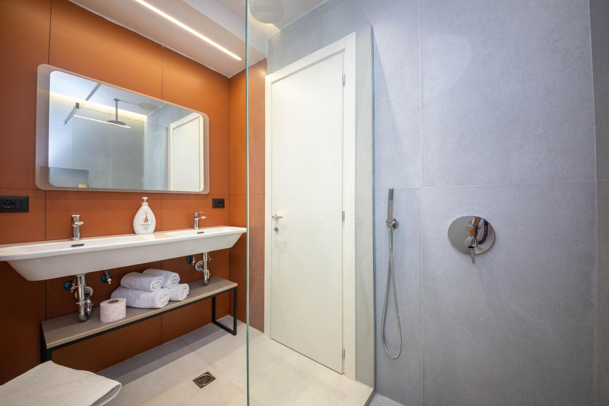 Blloku Unique Apartments 2 Τίρανα Εξωτερικό φωτογραφία