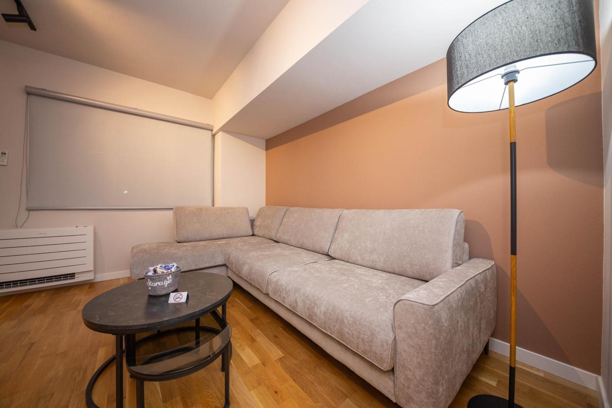 Blloku Unique Apartments 2 Τίρανα Δωμάτιο φωτογραφία