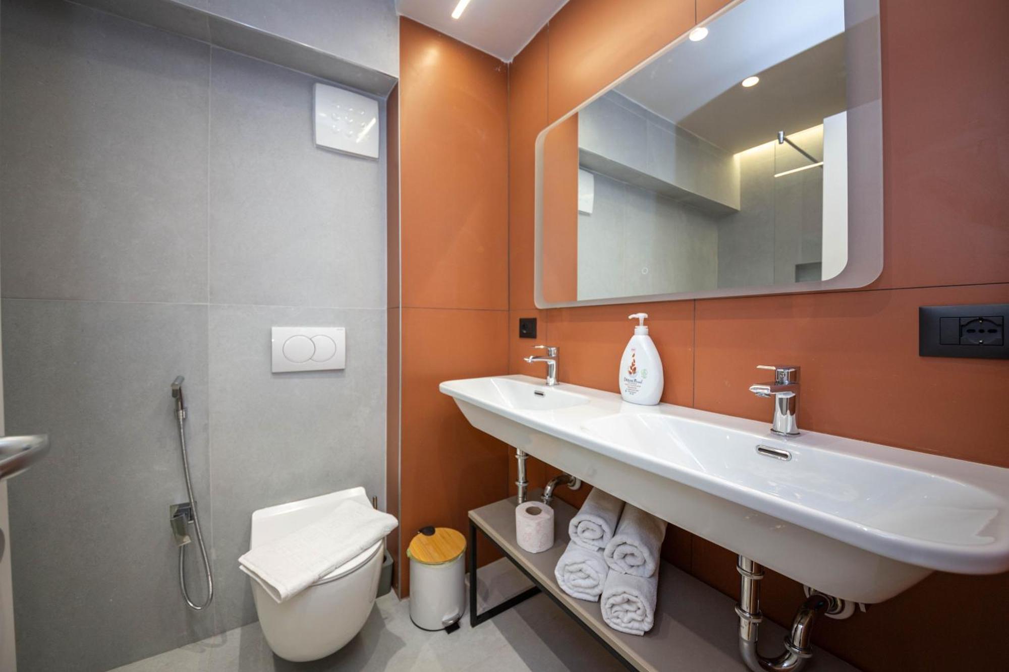 Blloku Unique Apartments 2 Τίρανα Δωμάτιο φωτογραφία
